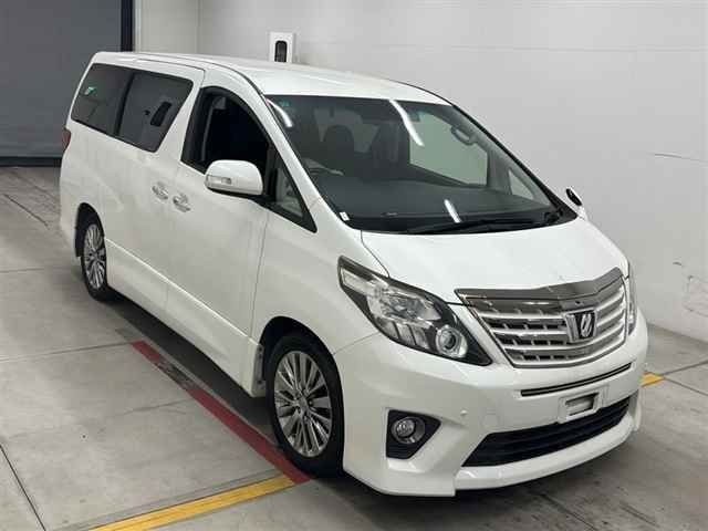 Toyota Alphard 2013